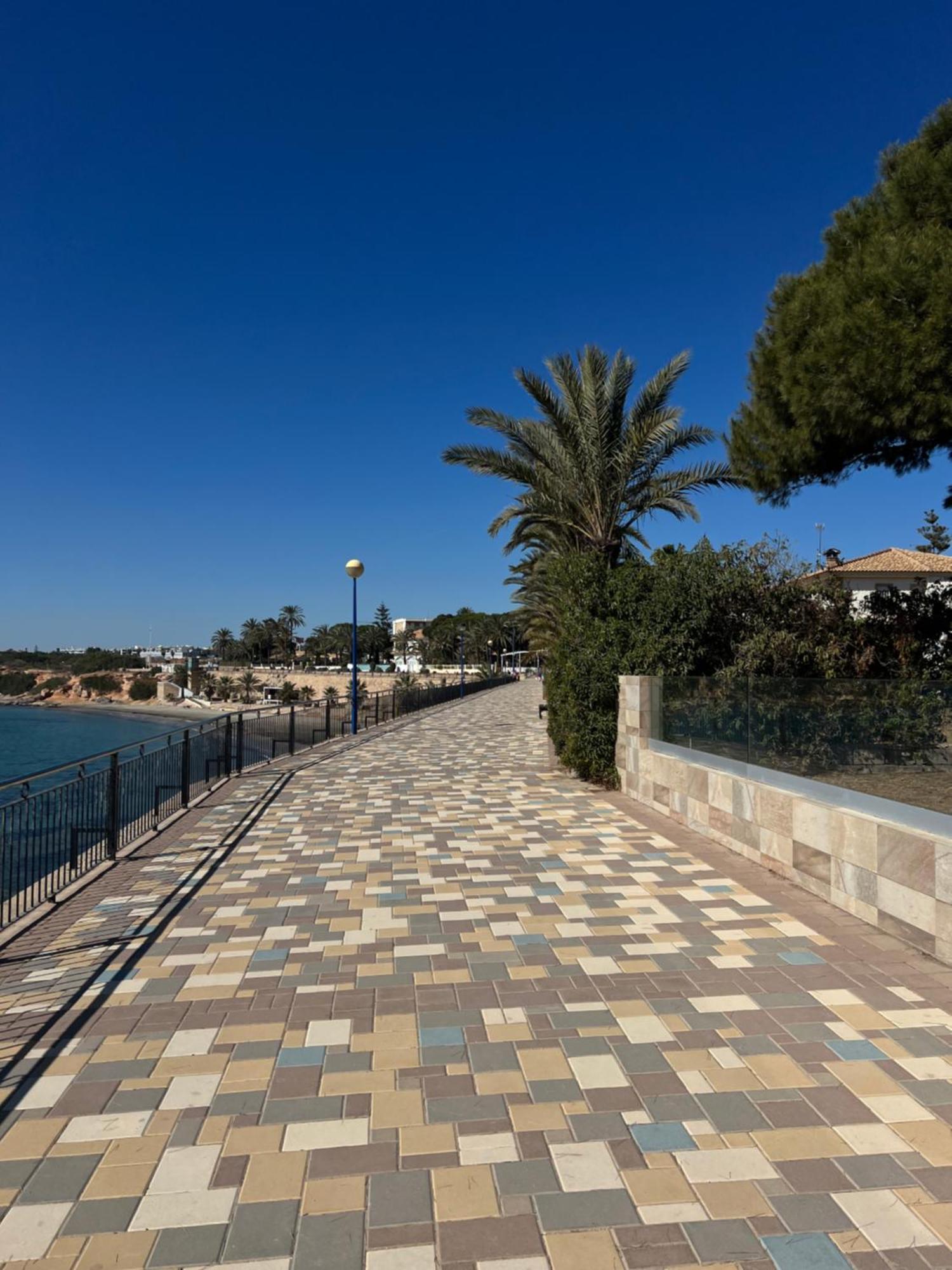 Punta Prima Nice Apartment With Sea Views トレビエハ エクステリア 写真